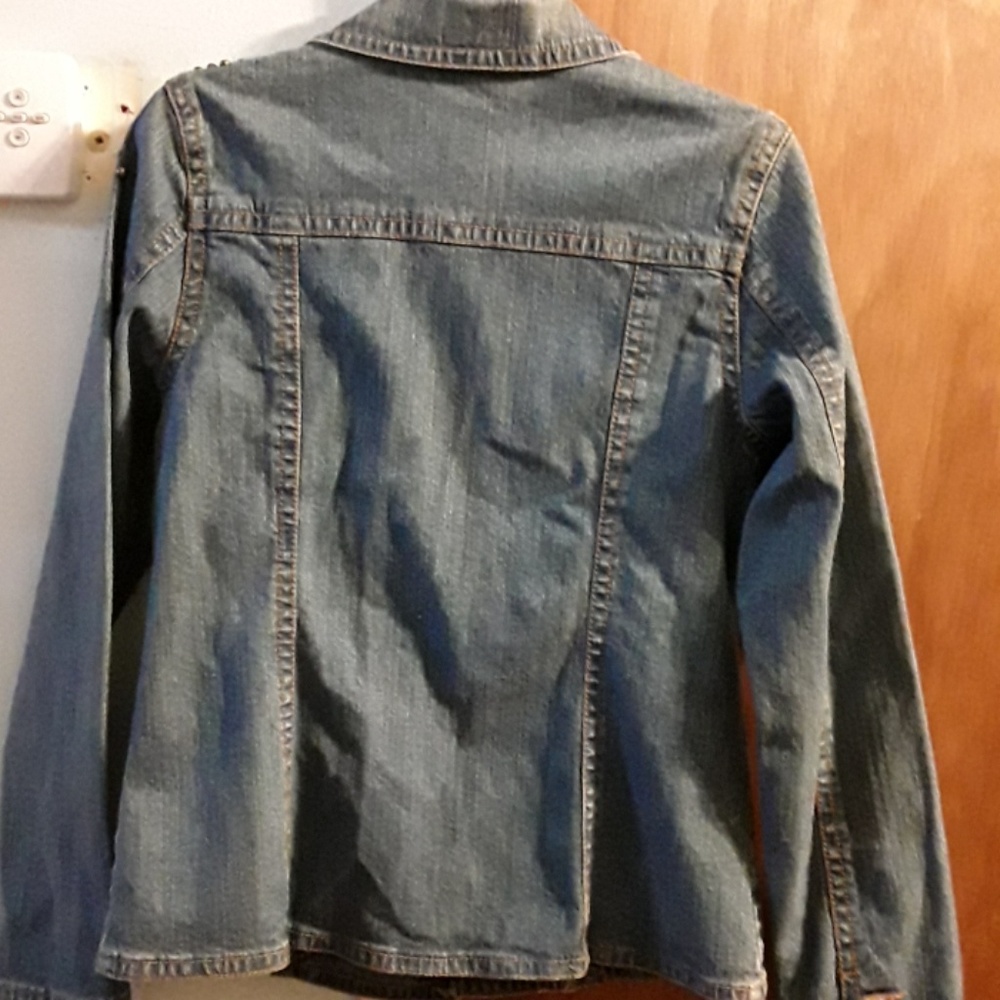 Spring Denim Jacket, size M - Picture 3 of 3